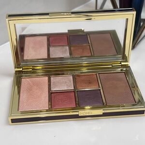 Tom Ford Shade & Illuminate Face & Eye Palette- Red Harness